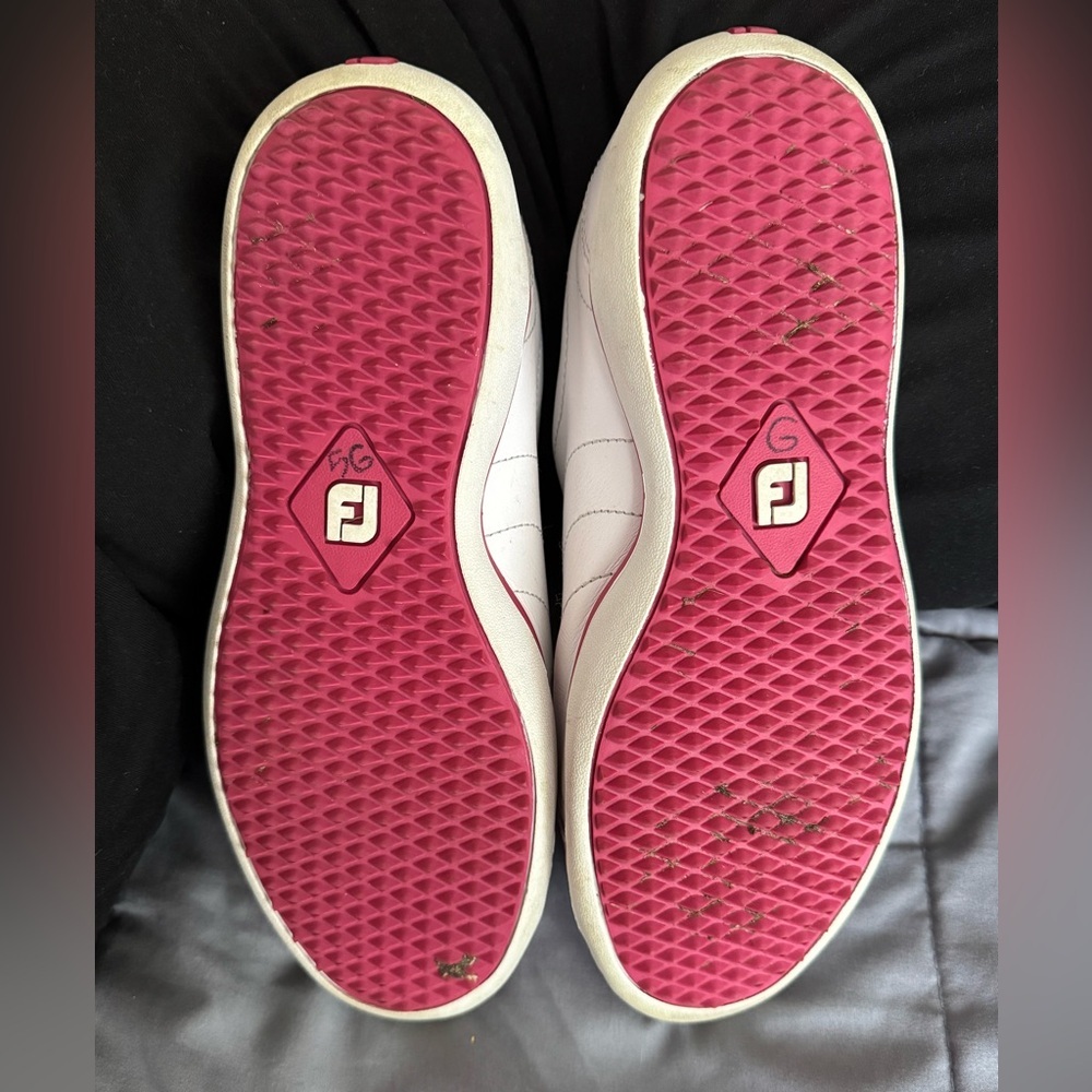 💥SALE FootJoy LoPro Women’s Golf Shoes – White & Pink – Size 8.5M - Picture 2 of 7
